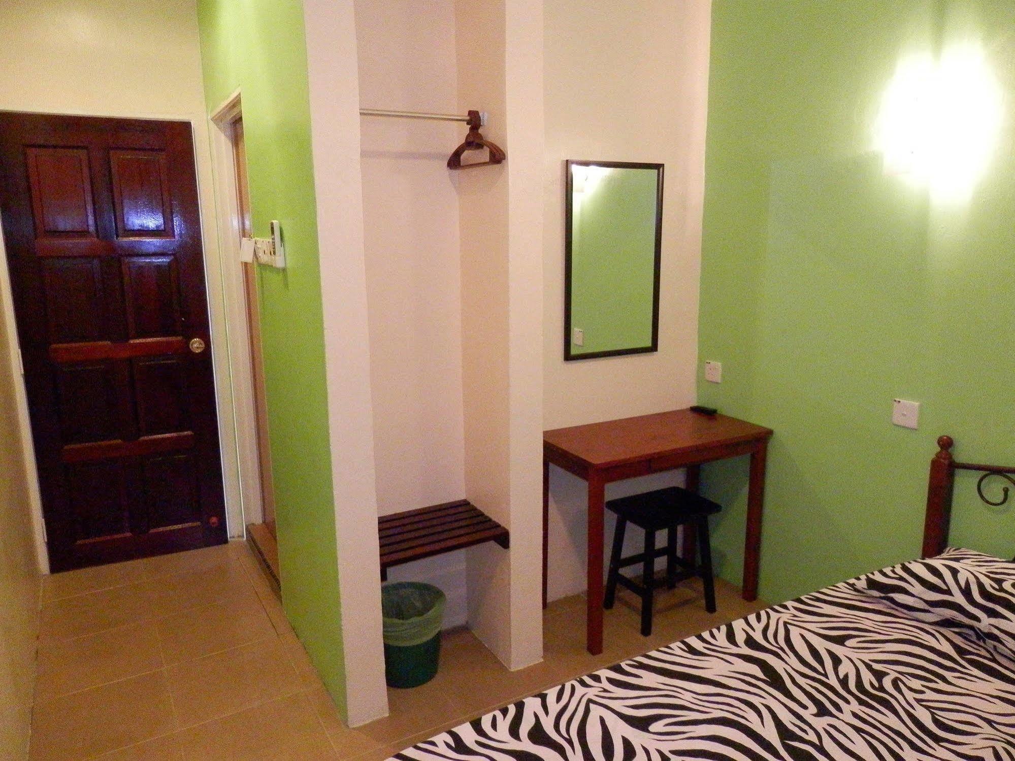 Travellers Planet Hotel & Guesthouse Malacca Exterior foto
