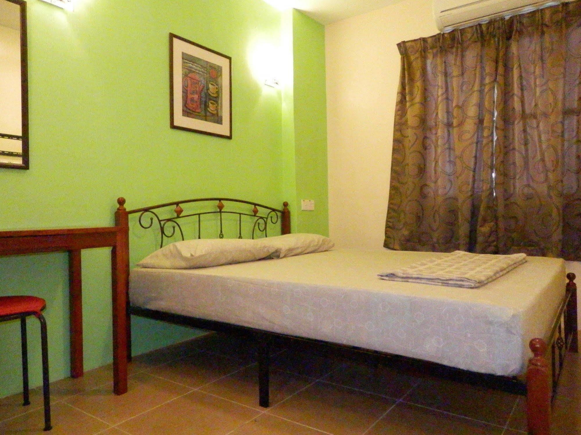 Travellers Planet Hotel & Guesthouse Malacca Exterior foto